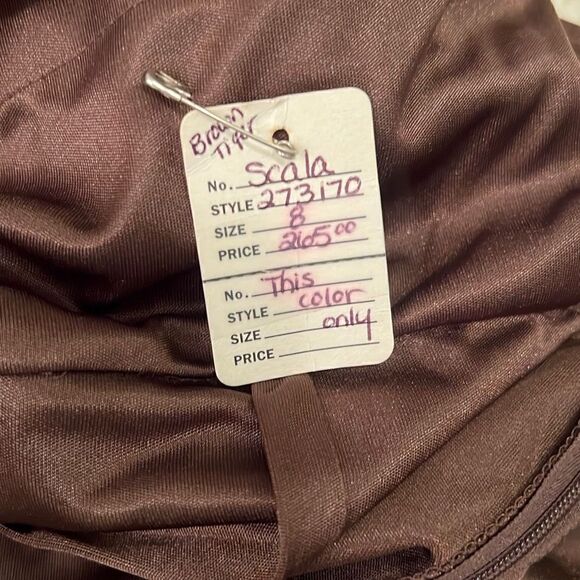 Scala Women's Leopard Animal Print Elegant Open back Maxi Dress Size 8 NWT - Picture 4 of 14